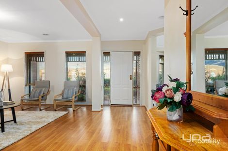 Property photo of 12 Jade Way Hillside VIC 3037