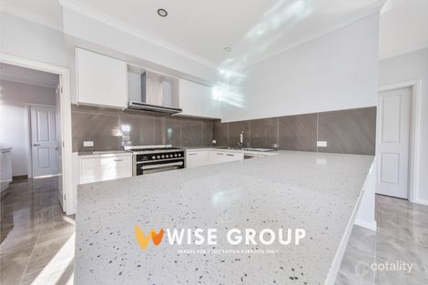 Property photo of 28A Alma Road Hampton Park VIC 3976