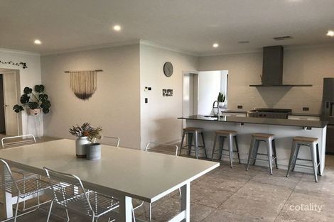 12 Batavia Pl, Kallaroo, WA 6025