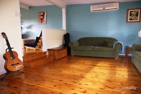 Property photo of 33 Forbes Crescent Engadine NSW 2233