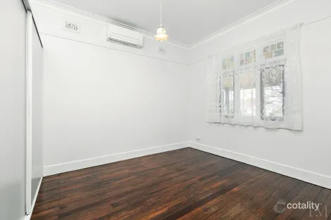 Property photo of 54 Carrington Street Mayfield NSW 2304