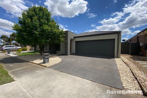Property photo of 20 Ningaloo Street Tarneit VIC 3029