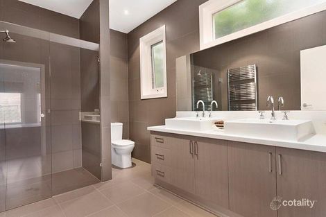 Property photo of 25 Kendall Street Essendon VIC 3040