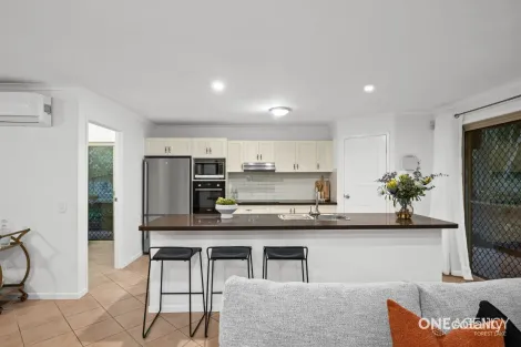 Property photo of 16 Toorak Place Forest Lake QLD 4078