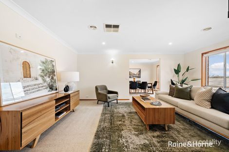 Property photo of 17 Hadleigh Circuit Isabella Plains ACT 2905