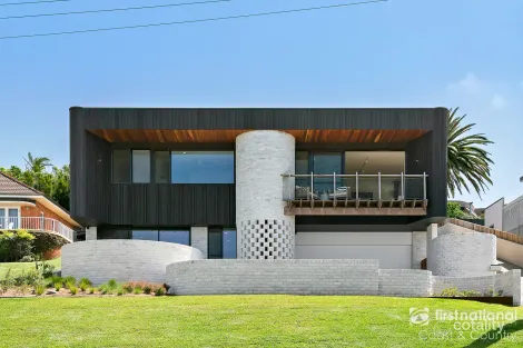 Property photo of 83 Shoalhaven Street Kiama NSW 2533
