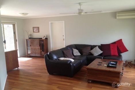 Property photo of 27 Rosedale Place Helensvale QLD 4212