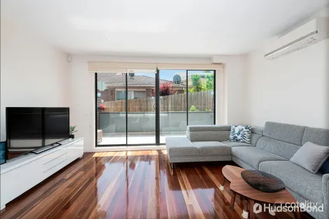 Property photo of 8/69 Tram Road Doncaster VIC 3108