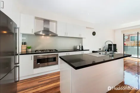 Property photo of 8/69 Tram Road Doncaster VIC 3108