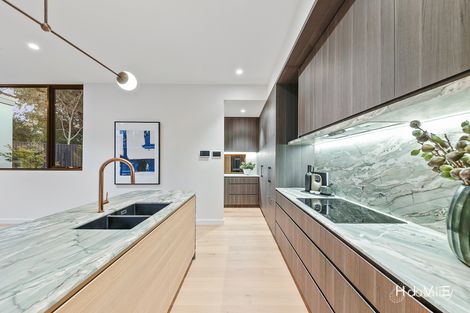 Property photo of 17 Bannister Gardens Griffith ACT 2603