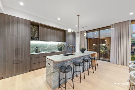 Property photo of 17 Bannister Gardens Griffith ACT 2603