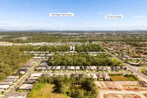 Property photo of 14 Brooklyn Close Park Ridge QLD 4125