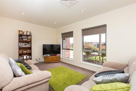 Property photo of 11 Anne Cox Drive Red Cliffs VIC 3496