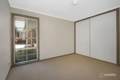 Property photo of 2/2 Lyons Place West Wodonga VIC 3690