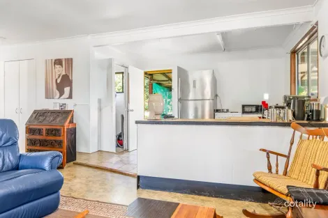 Property photo of 2-4 Leonie Crescent Lamb Island QLD 4184