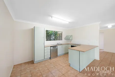 Property photo of 3 Elm Court Kin Kora QLD 4680