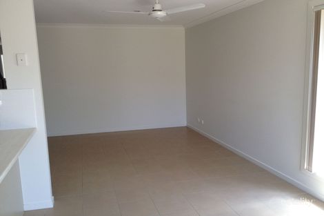 Property photo of 1/10 Tuxworth Place Pimpama QLD 4209