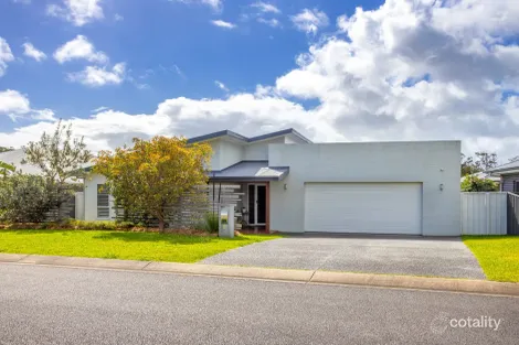 Property photo of 8 Janice Street Wallabi Point NSW 2430