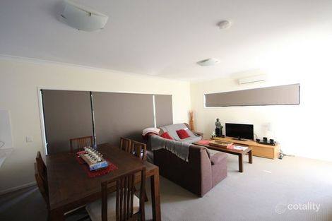 Property photo of 19/3 Swordgrass Court Kallangur QLD 4503