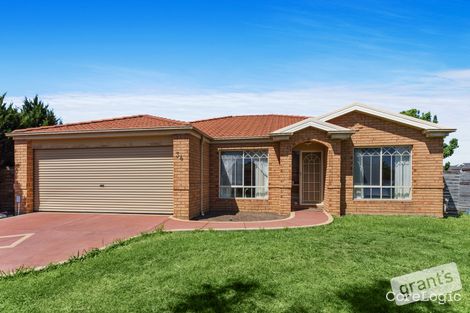 Property photo of 34 Grand Arch Way Berwick VIC 3806