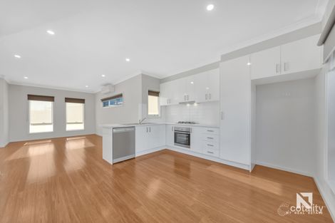Property photo of 24 Kangaroo Paw Court Taylors Lakes VIC 3038