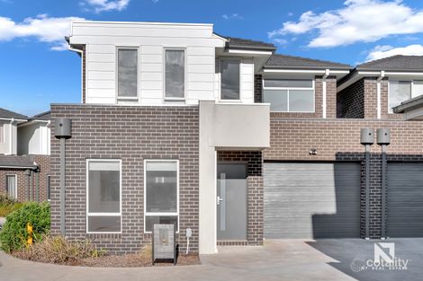 Property photo of 24 Kangaroo Paw Court Taylors Lakes VIC 3038