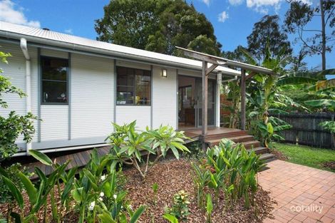 10 Rifle St, Pomona, QLD 4568