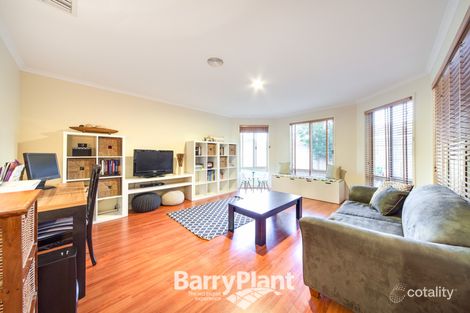 Property photo of 38 Oaklands Way Pakenham VIC 3810