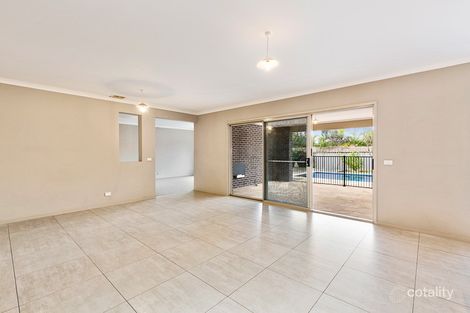 Property photo of 11 Vidler Avenue Doreen VIC 3754