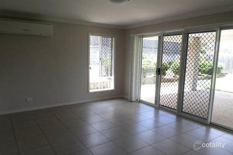Property photo of 8 Satinash Way Flinders View QLD 4305