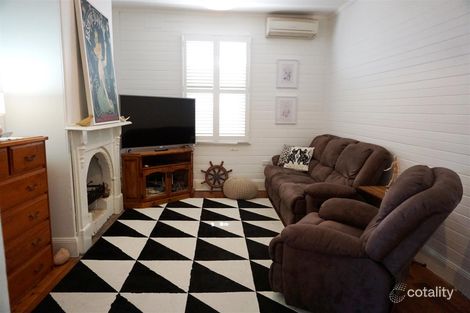 Property photo of 80 Rossi Street Yass NSW 2582