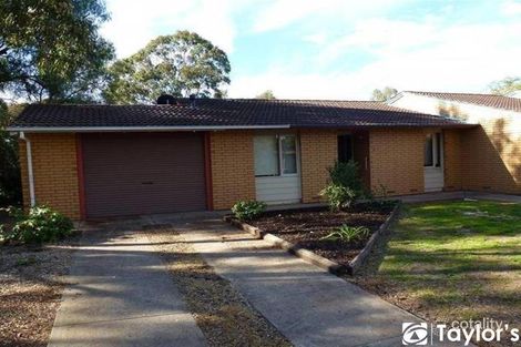 2 Kennion Cres, Para Hills West, SA 5096