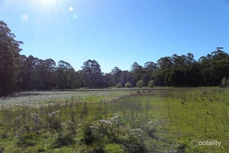 Property photo of 140 Jannung Lane Wandandian NSW 2540