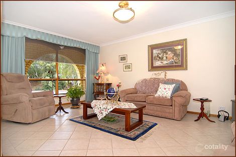 Property photo of 4 Donaldson Drive Paradise SA 5075