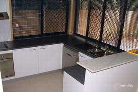 Property photo of 4/4 Emsworth Street Wynnum QLD 4178