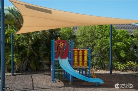 Property photo of 11 Waterside Esplanade Helensvale QLD 4212