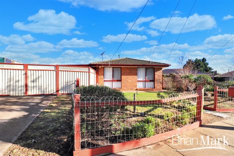 Property photo of 4 Kite Court Werribee VIC 3030