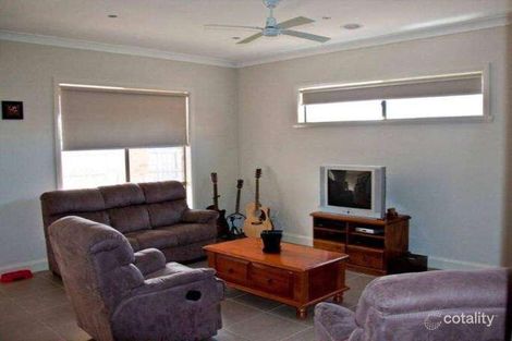 Property photo of 38 Panorama Drive Harkness VIC 3337