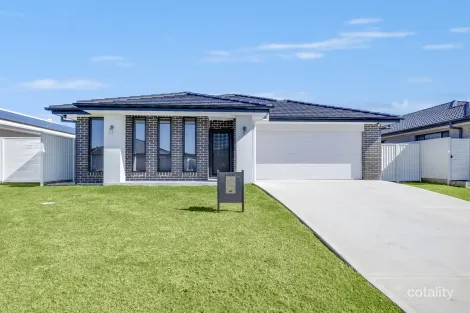 Property photo of 149 Scarborough Way Dunbogan NSW 2443