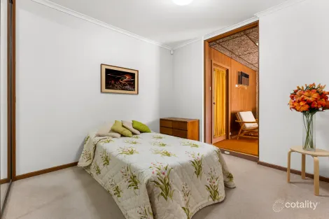 Property photo of 4 Diane Place Grange SA 5022