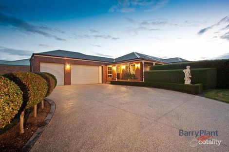 Property photo of 29-31 Marisa Crescent Berwick VIC 3806