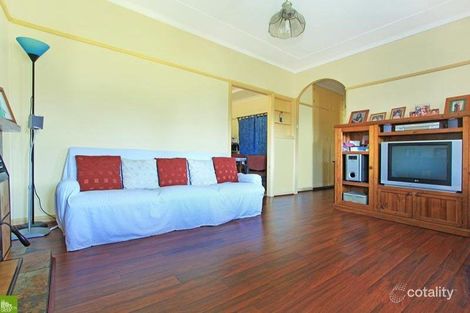 Property photo of 7 Chapman Street Unanderra NSW 2526