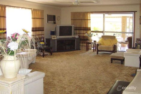 Property photo of 8 Eyre Street Paradise Point QLD 4216