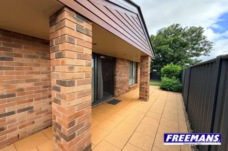 Property photo of 2/8A River Road Kingaroy QLD 4610