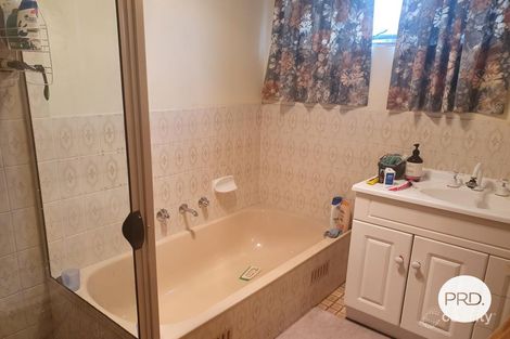 Property photo of 33 Benayeo Road Apsley VIC 3319