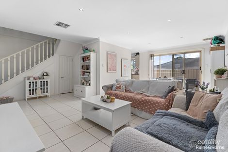 Property photo of 1/7 Thomas Rose Drive Rosemeadow NSW 2560