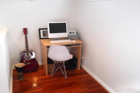 Property photo of 2/16 Macartney Street Reservoir VIC 3073