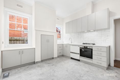 Property photo of 30 Neerim Road Caulfield VIC 3162