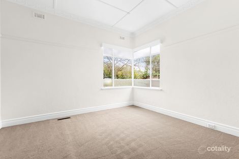 Property photo of 30 Neerim Road Caulfield VIC 3162