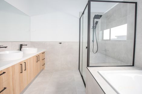 Property photo of 16 Sublime Point Road Bacchus Marsh VIC 3340